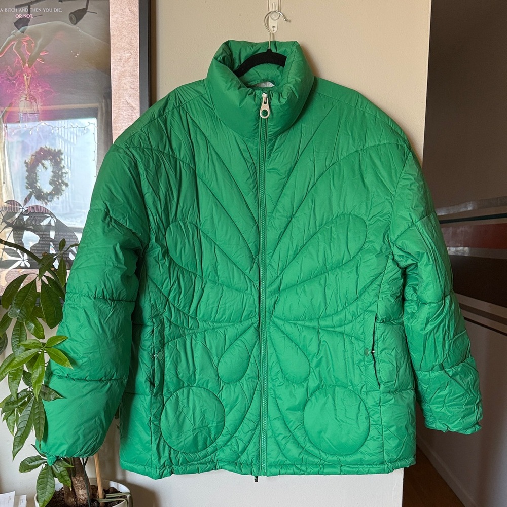 Studio I Vibrant Green Quilted Puffer Jacket